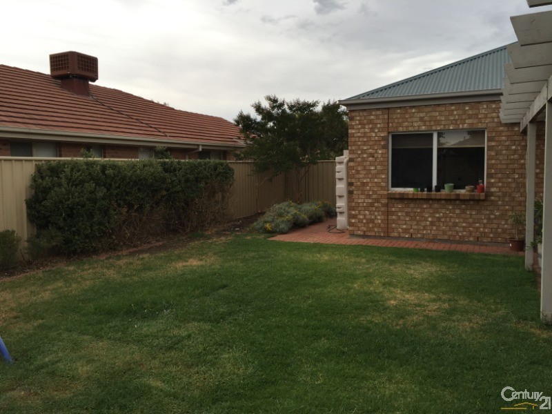 2 Basin Street, Aldinga Beach SA 5173