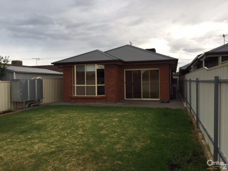 12 Blacker Road, Aldinga Beach SA 5173