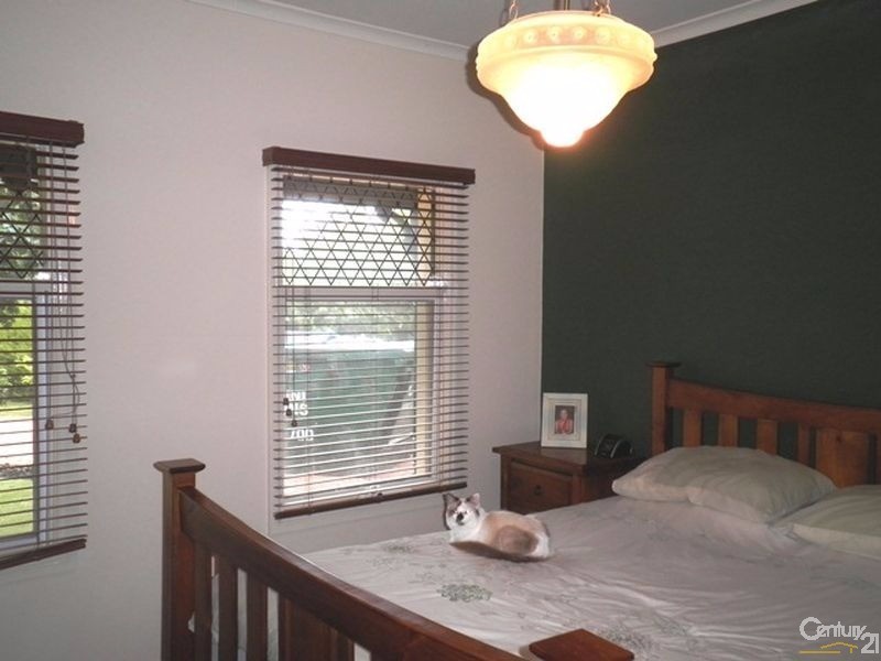 1 Chiton Avenue, Seaford Rise SA 5169