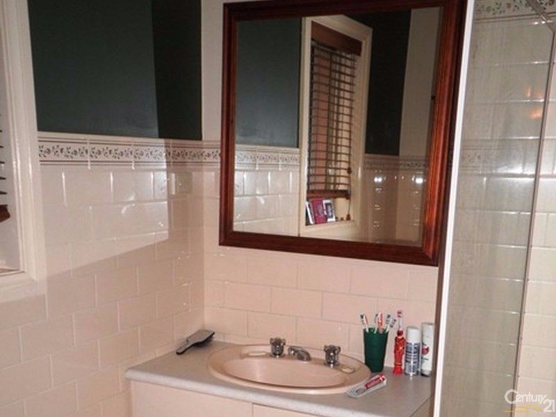 1 Chiton Avenue, Seaford Rise SA 5169