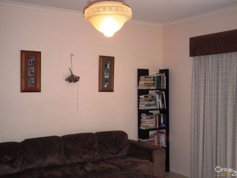 1 Chiton Avenue, Seaford Rise SA 5169