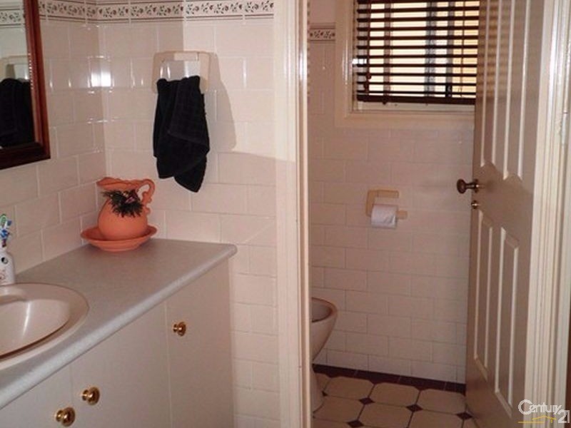 1 Chiton Avenue, Seaford Rise SA 5169