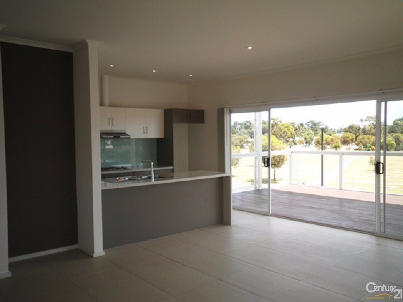 49 Dover Street, Aldinga Beach SA 5173