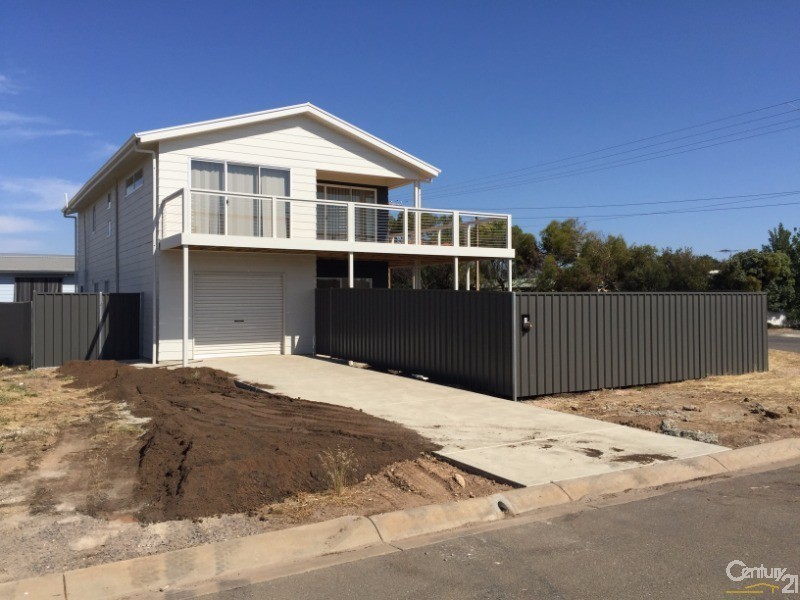 6 Harvey Crescent, Aldinga Beach SA 5173
