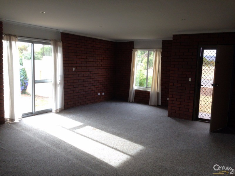 37 Hamilton Road, Aldinga Beach SA 5173