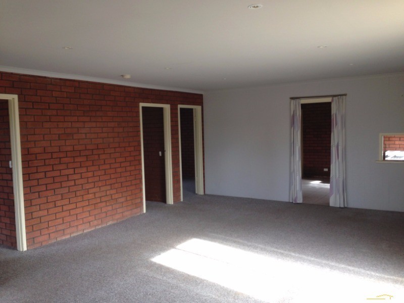 37 Hamilton Road, Aldinga Beach SA 5173