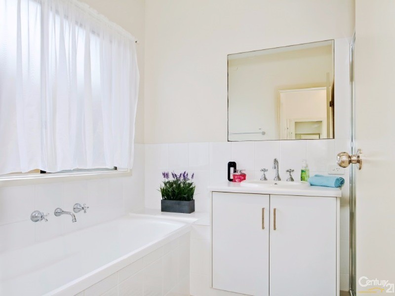 25 Dover Street, Aldinga Beach SA 5173