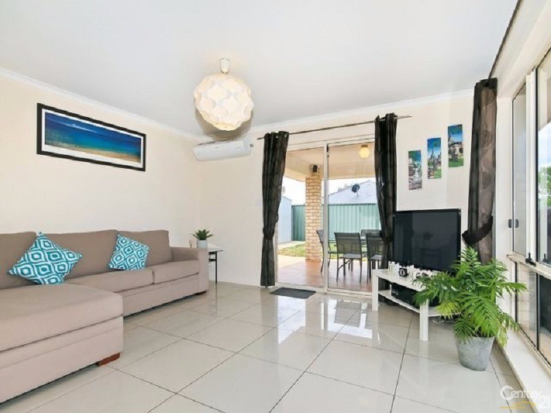 4 Azure Place, Aldinga Beach SA 5173