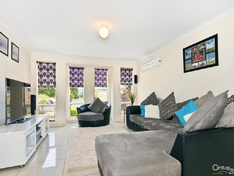 4 Azure Place, Aldinga Beach SA 5173