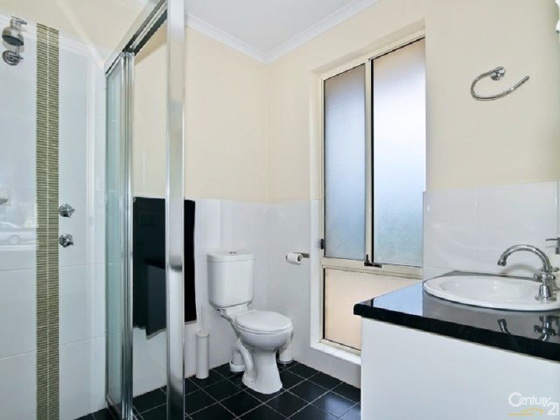 4 Azure Place, Aldinga Beach SA 5173