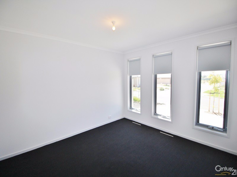 18 Kuta Crescent, Aldinga Beach SA 5173