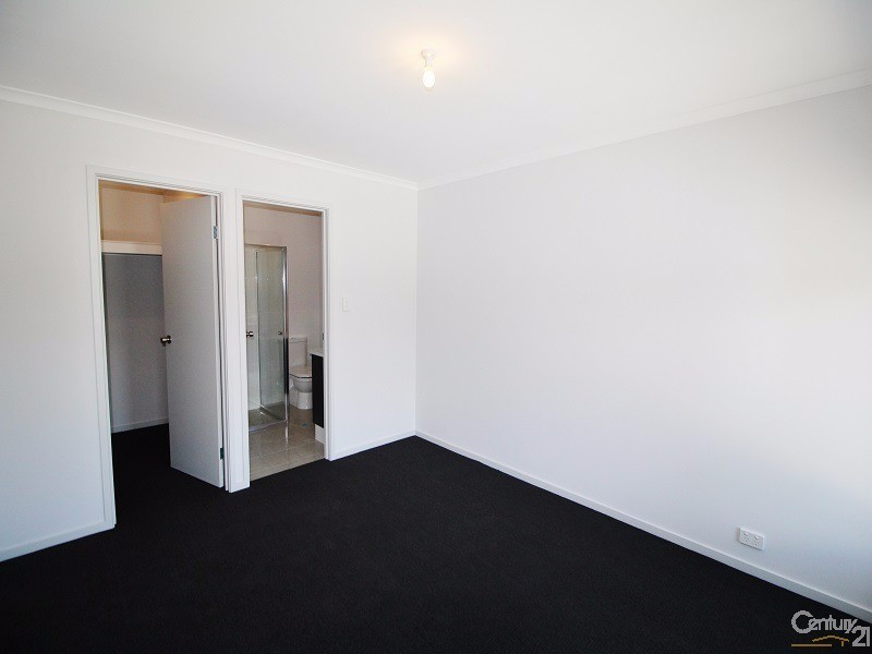 18 Kuta Crescent, Aldinga Beach SA 5173