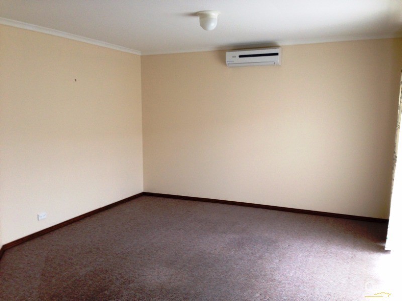 1/2 Blacker Road, Aldinga Beach SA 5173