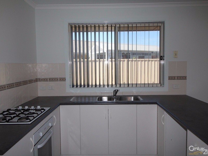 4 Bluebay Avenue, Aldinga Beach SA 5173