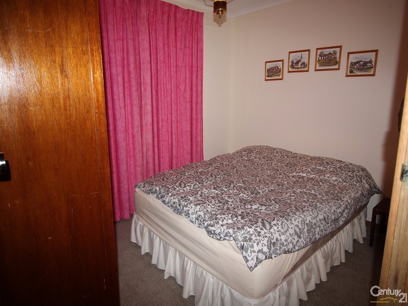 36 Bristol Street, Aldinga Beach SA 5173