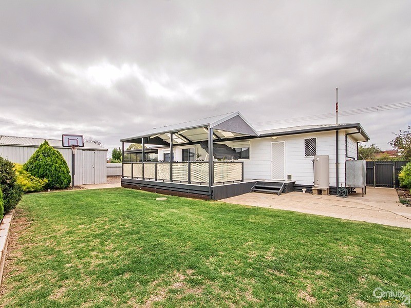 37 Gordon Street, Aldinga Beach SA 5173