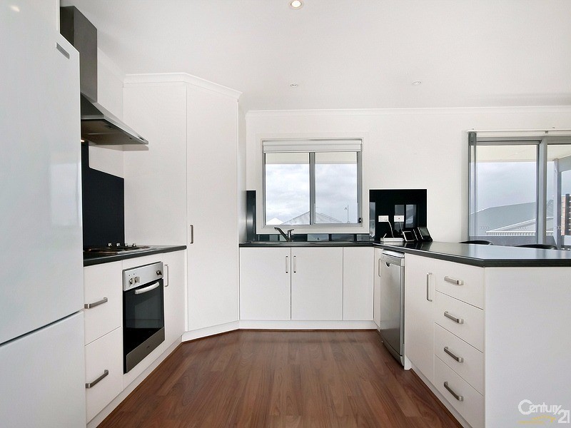 27 Shoreline Avenue, Sellicks Beach SA 5174