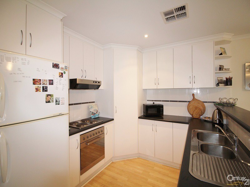 30 Storey Avenue, Aldinga Beach SA 5173