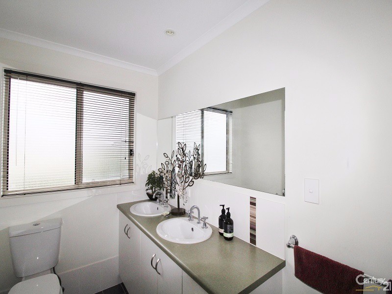 30 Storey Avenue, Aldinga Beach SA 5173