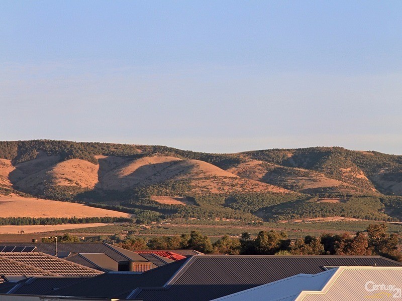 9 Kaurna Avenue, Aldinga Beach SA 5173