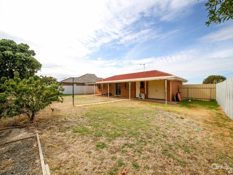 9 Heathersay Avenue, Aldinga Beach SA 5173