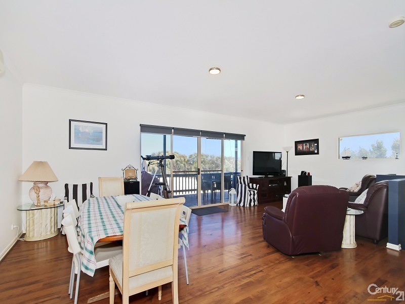 64 Wellington Avenue, Sellicks Beach SA 5174