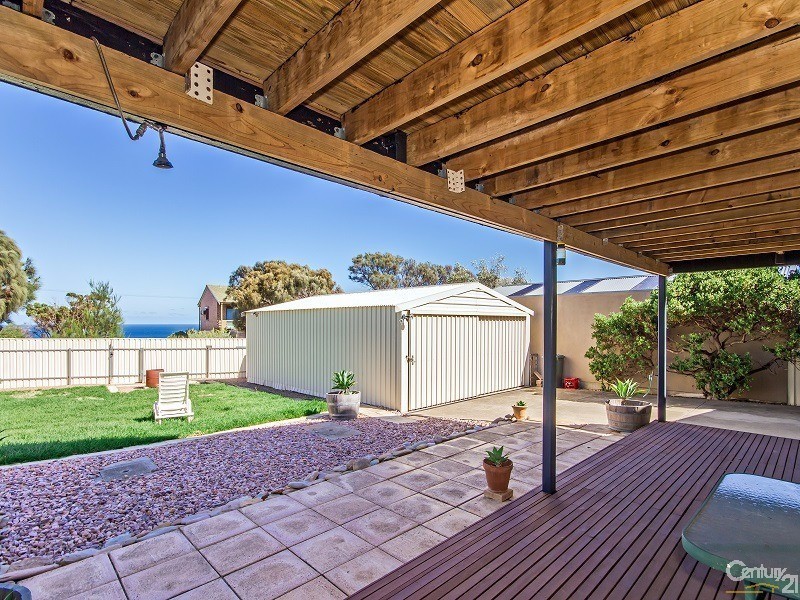 64 Wellington Avenue, Sellicks Beach SA 5174