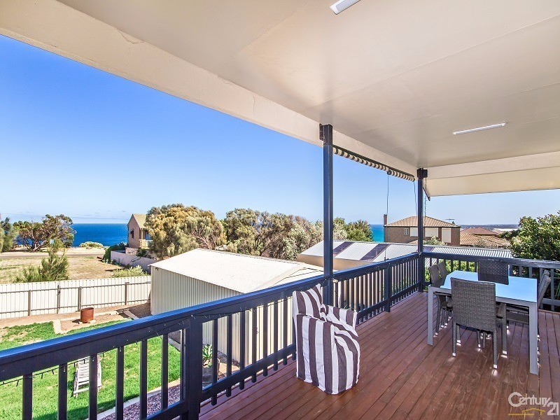 64 Wellington Avenue, Sellicks Beach SA 5174