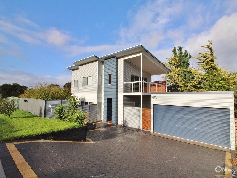 18A Third Avenue, Moana SA 5169