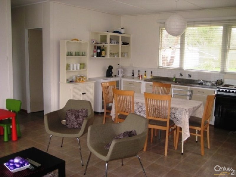 9  Morgan Street, Aldinga Beach SA 5173