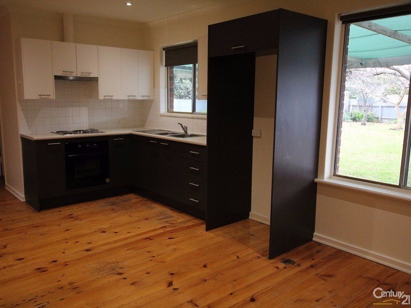 19 Irving Road, Aldinga Beach SA 5173