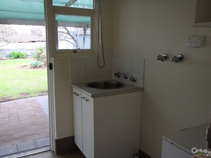 19 Irving Road, Aldinga Beach SA 5173
