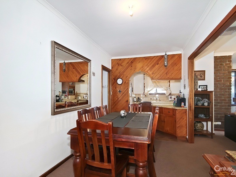 14 Hammond Avenue, Morphett Vale SA 5162