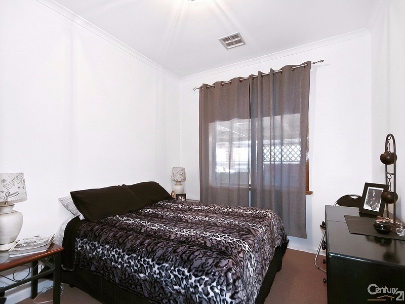 14 Hammond Avenue, Morphett Vale SA 5162