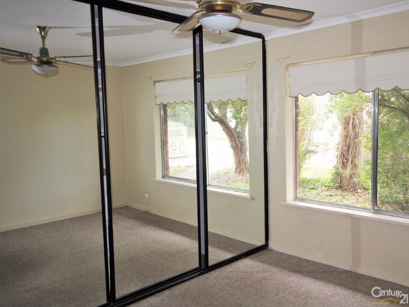 2 Atkinson Crescent, Aldinga Beach SA 5173