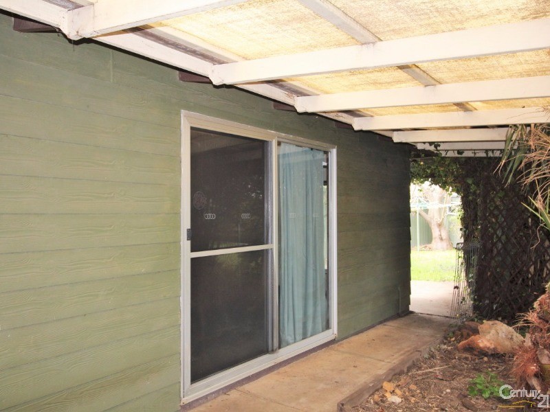 2 Atkinson Crescent, Aldinga Beach SA 5173