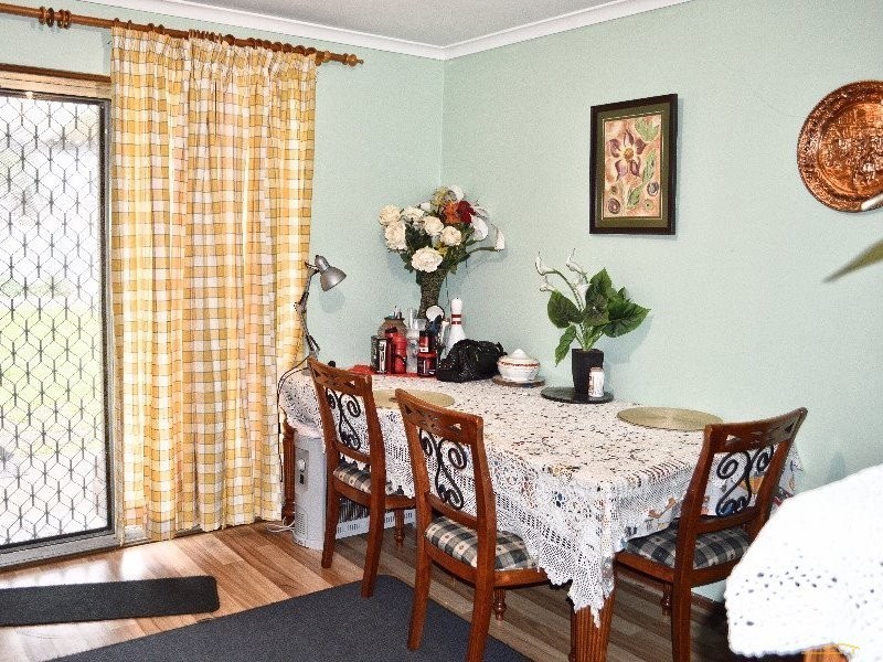 4 Irving Road, Aldinga Beach SA 5173