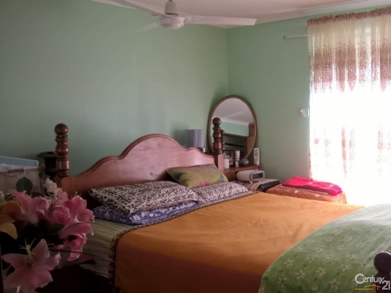 4 Irving Road, Aldinga Beach SA 5173