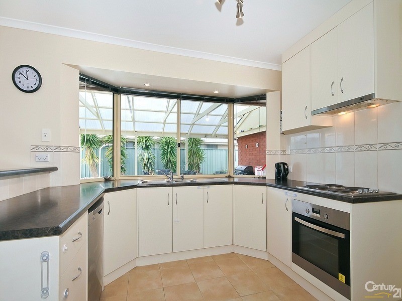 8 Tangerine Court, Aldinga Beach SA 5173