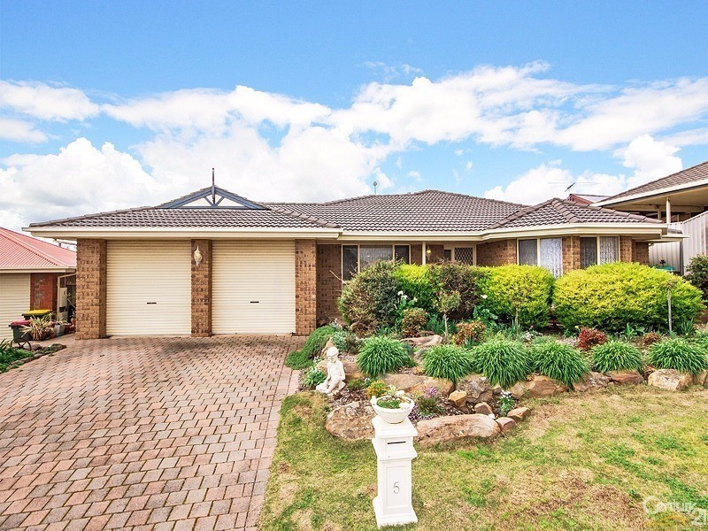 5 Waratah Avenue, Seaford Rise SA 5169