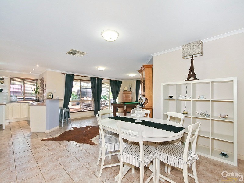 5 Waratah Avenue, Seaford Rise SA 5169