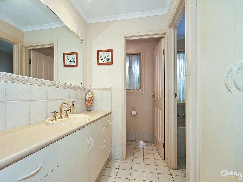 5 Waratah Avenue, Seaford Rise SA 5169