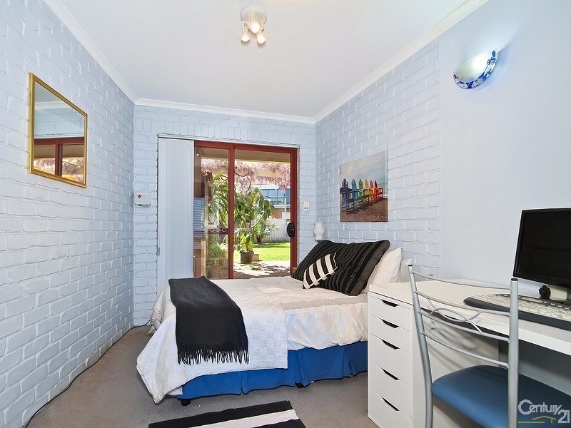 2/294 Esplanade, Aldinga Beach SA 5173