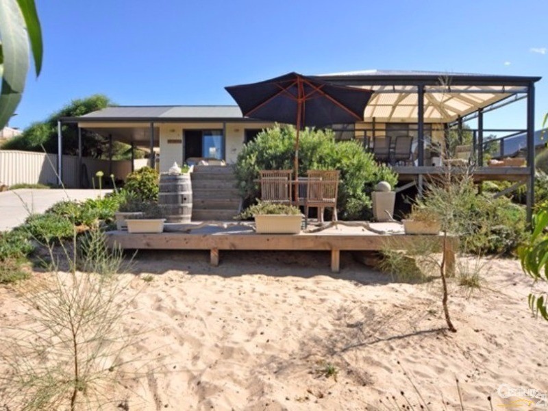 9 Wurlie Road, Aldinga Beach SA 5173