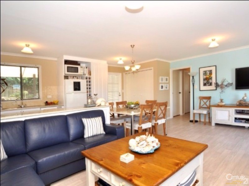 9 Wurlie Road, Aldinga Beach SA 5173