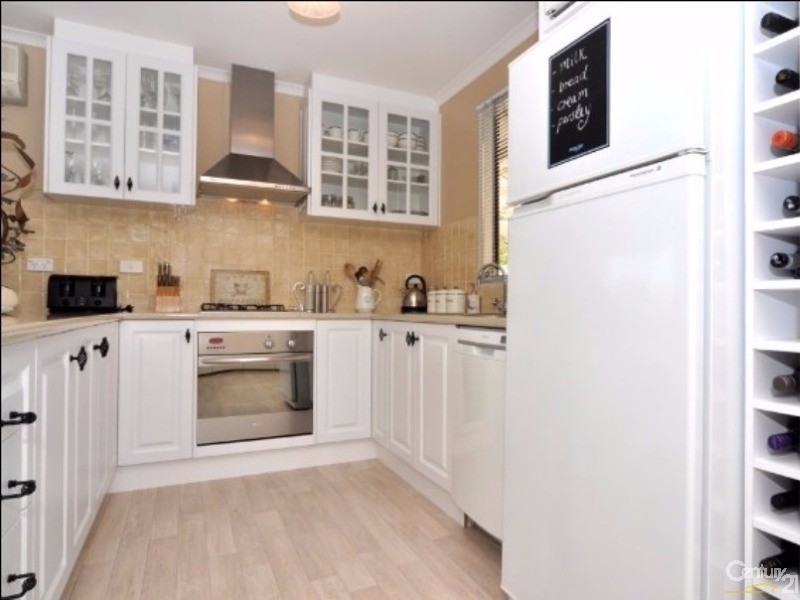 9 Wurlie Road, Aldinga Beach SA 5173