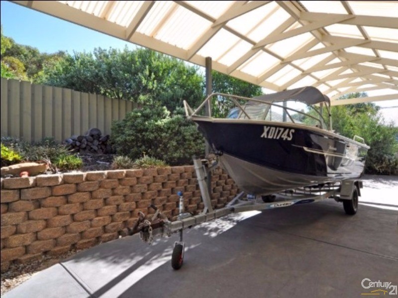 9 Wurlie Road, Aldinga Beach SA 5173