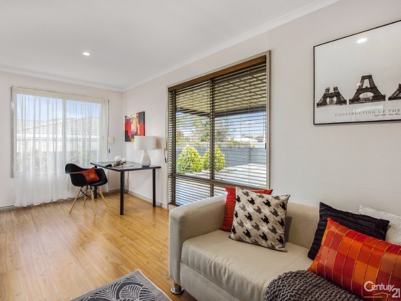 21 Lovelock Street, Aldinga Beach SA 5173