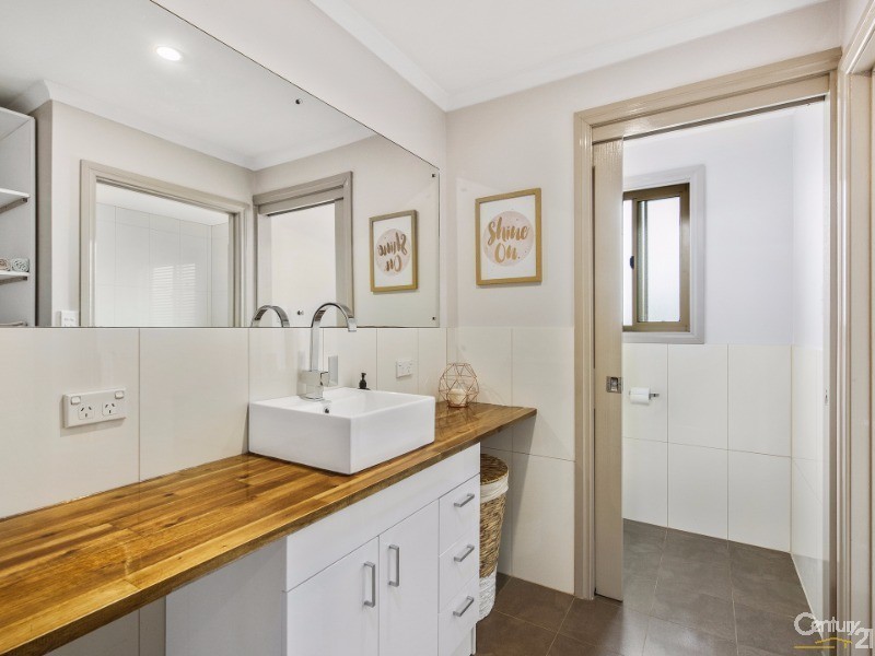 21 Lovelock Street, Aldinga Beach SA 5173