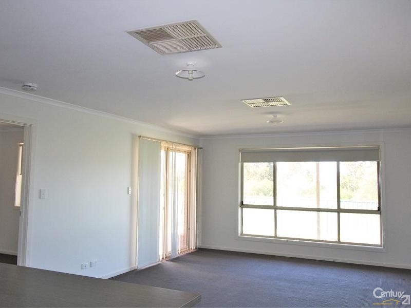 32 Moss Court, Aldinga Beach SA 5173
